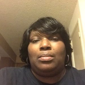 Meet your Posher, Phyllis